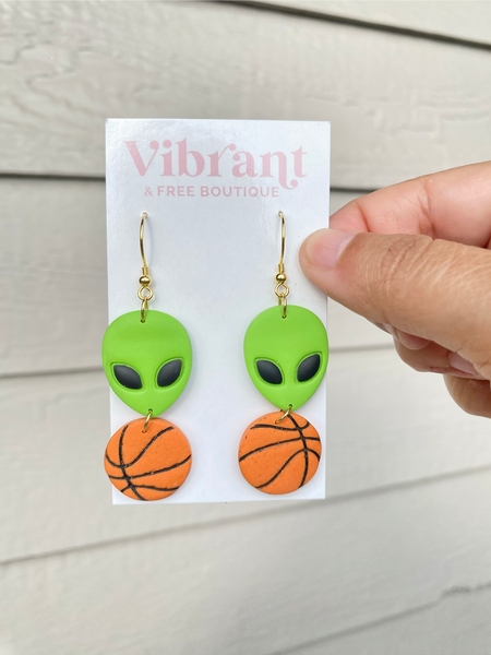 Alien with Basketball