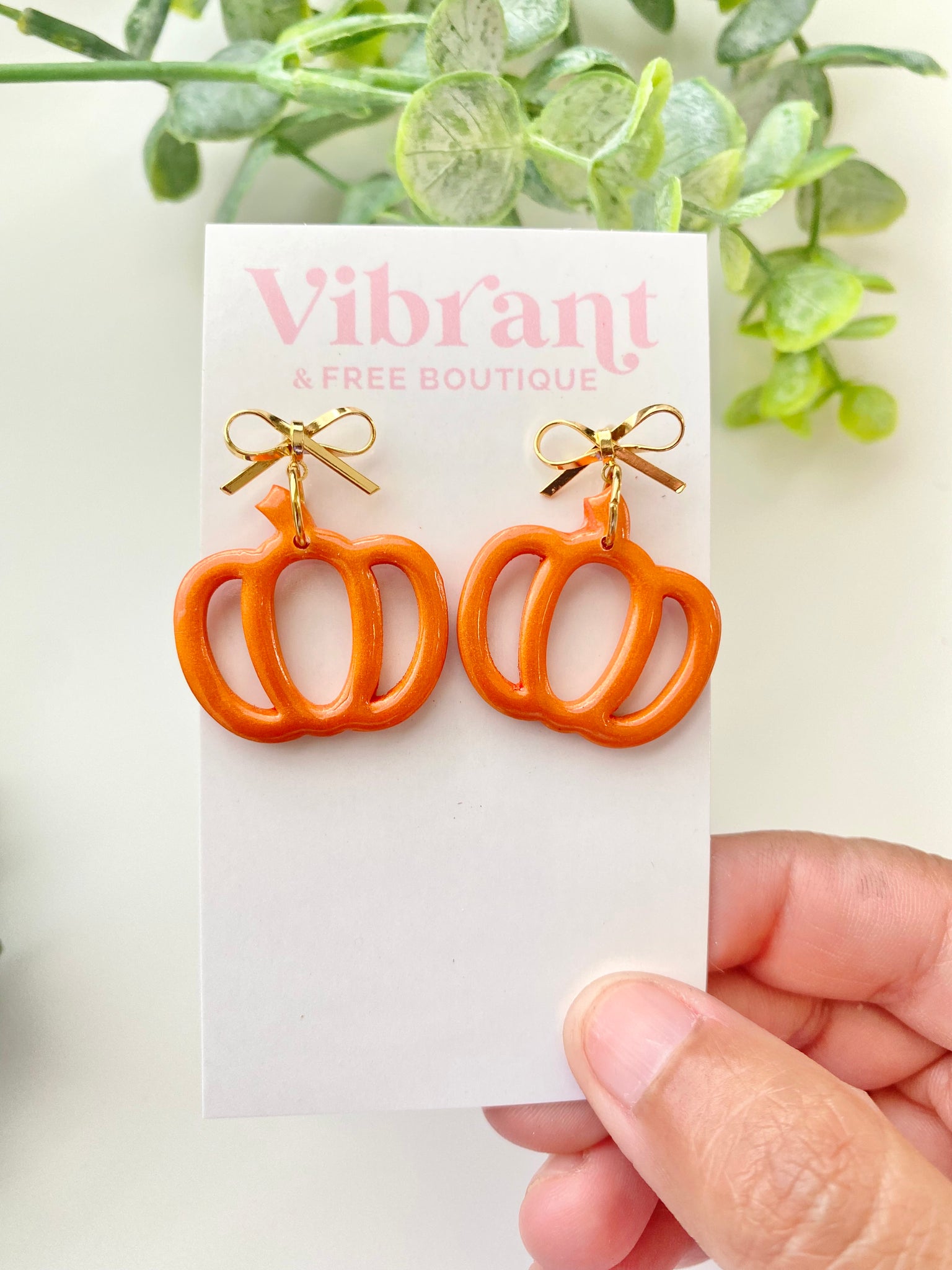 Hello Pumpkin with Bow Stud